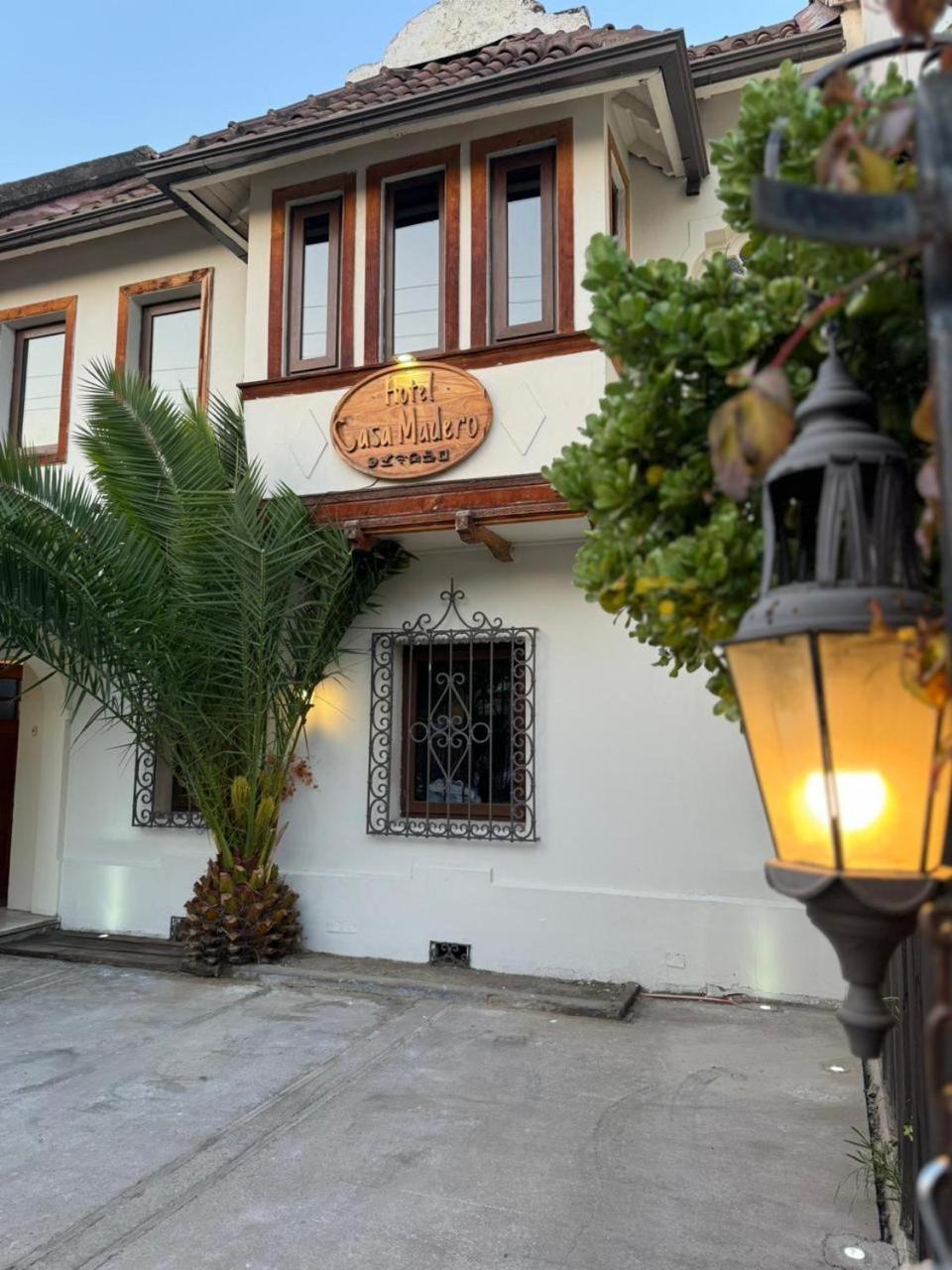 Mh Casamadero Bed & Breakfast Santiago Exterior photo